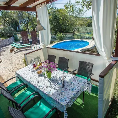 Vibrant Holiday With Swimming Pool In Labin Holiday home Labin (Istria)